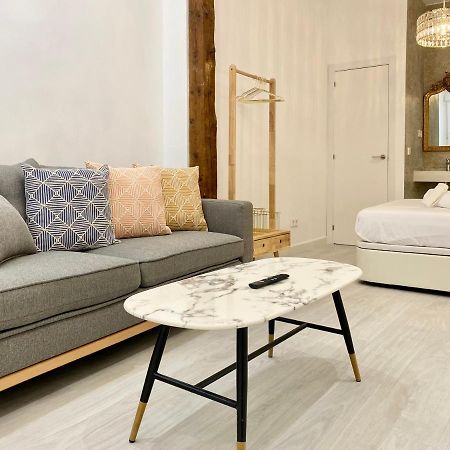 Charming Chueca Town Apartment Madrid Luaran gambar